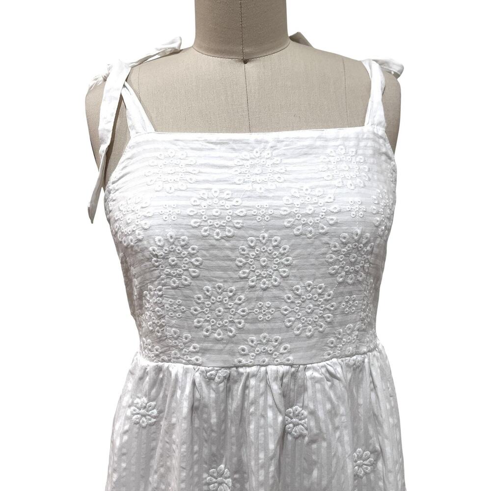 American Eagle Outfitters Dress Womens Medium Eyelet Embroidered Maxi Sundress - Picture 5 of 11